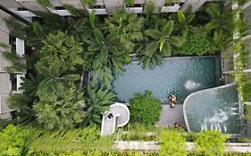 Baitong Hotel & Resort Phnom Penh  4* Cambodia